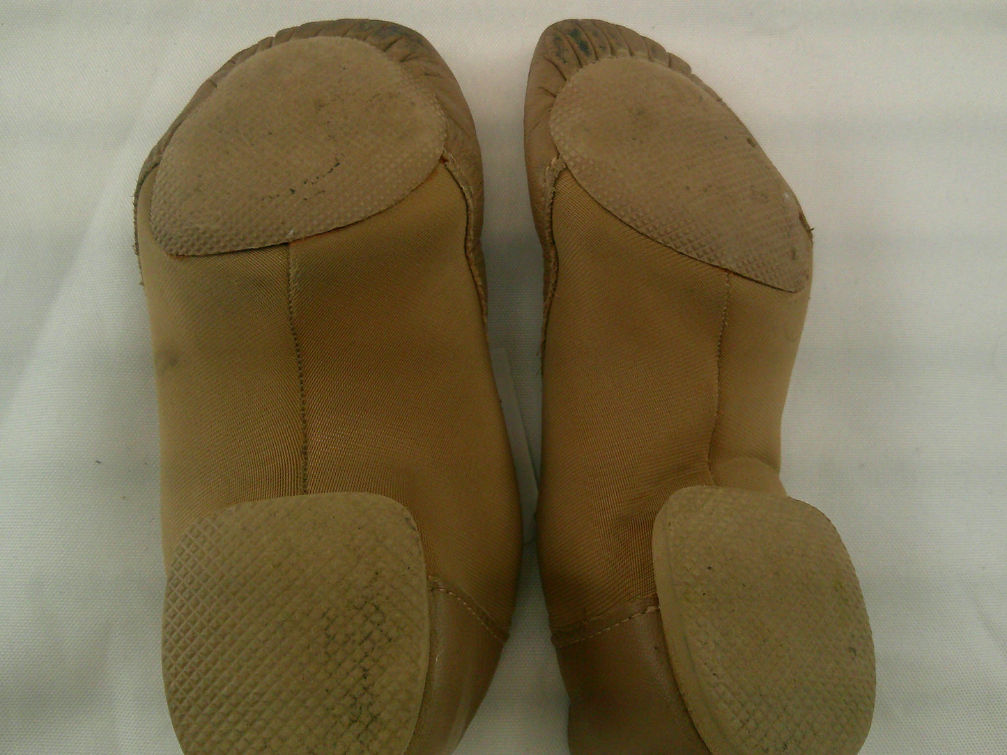 Pre-Owned Jazz Shoes DanzNMotion Child 12.5M  Slip On Leather Split Sole
