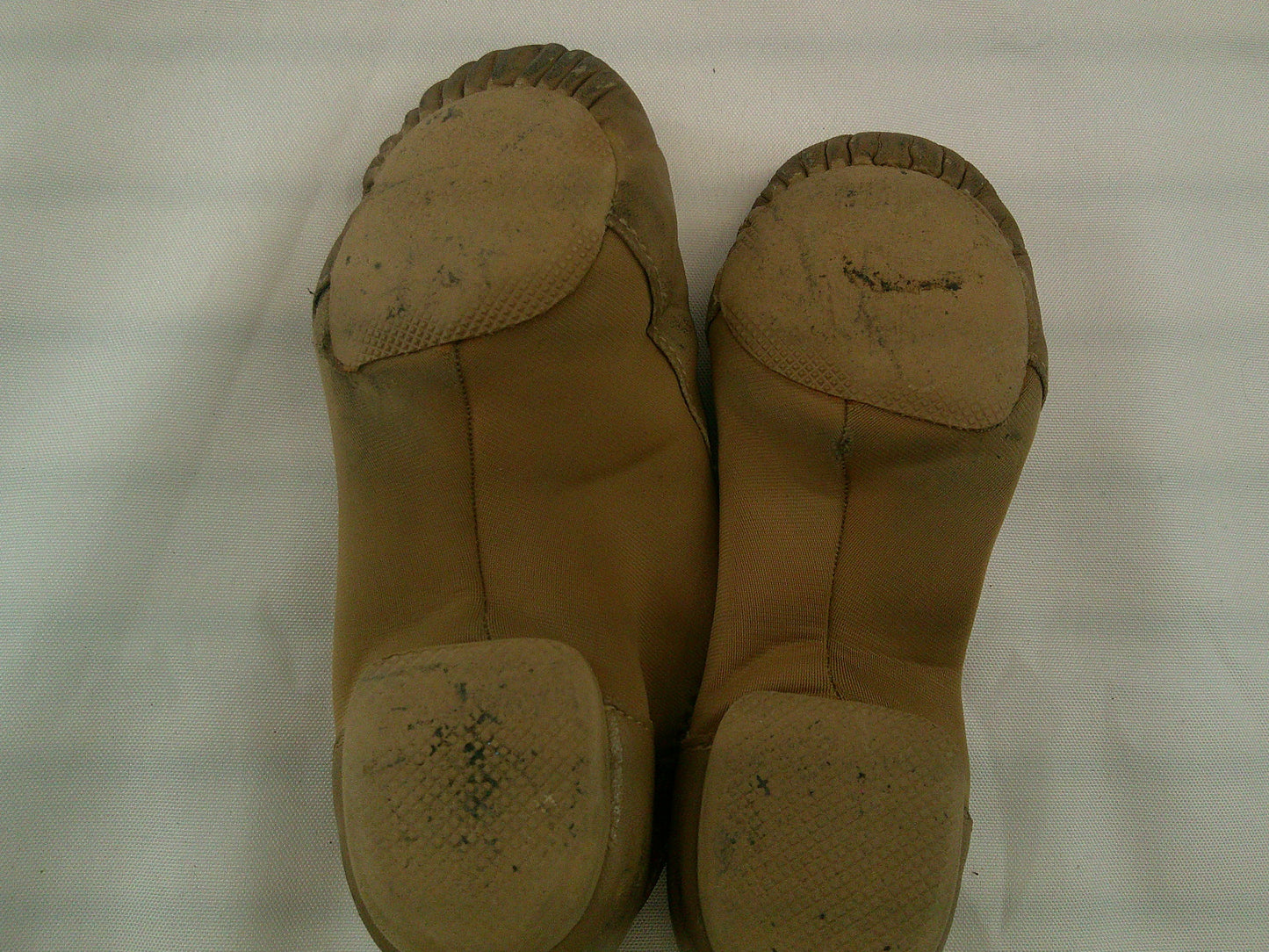 Pre-Owned Jazz Shoes So Danca JZ43Tan Child 1M Pull On Leather Split Sole