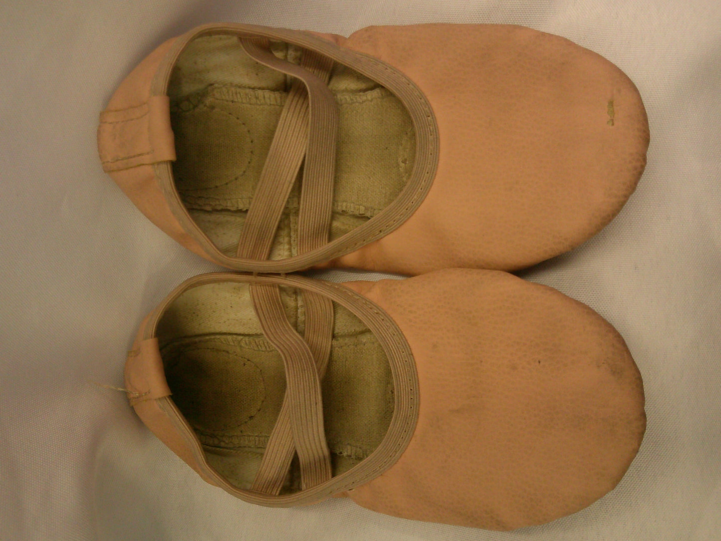 Pre-Owned Ballet Shoes Stelle Girl 1M No Tie Leather Cross Straps Split Sole