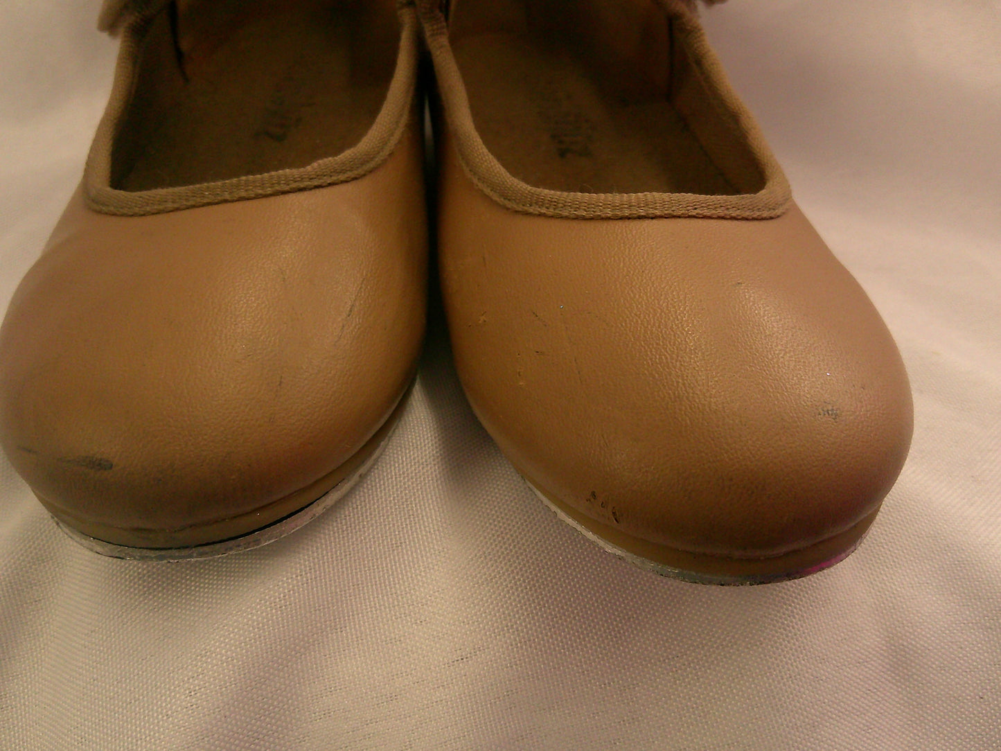Pre-Owned Tap Shoes Danshuz 534 Toddler 11M Tan Mary Jane Easy Strap
