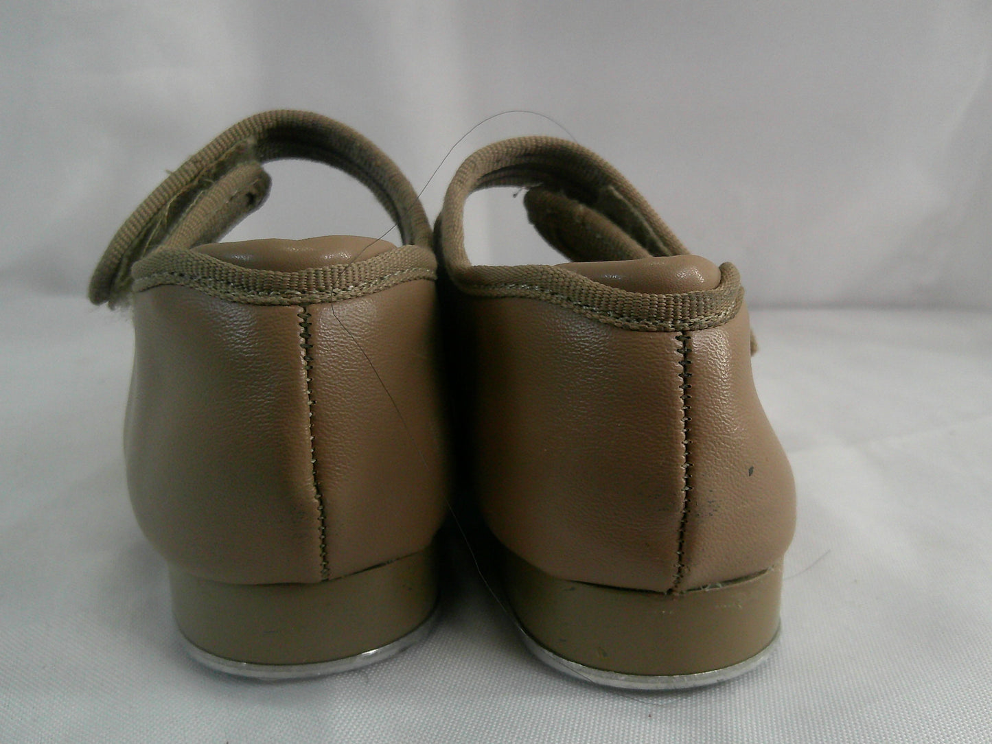 Pre-Owned Tap Shoes Danshuz 534 Toddler 8.5M Tan Mary Jane Buckle