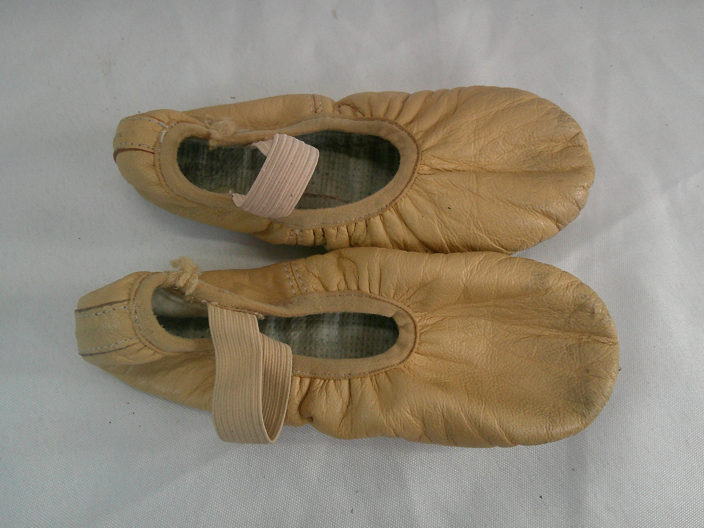 Pre-Owned Ballet Shoes DUX Dance Child 12M Pink Full Sole