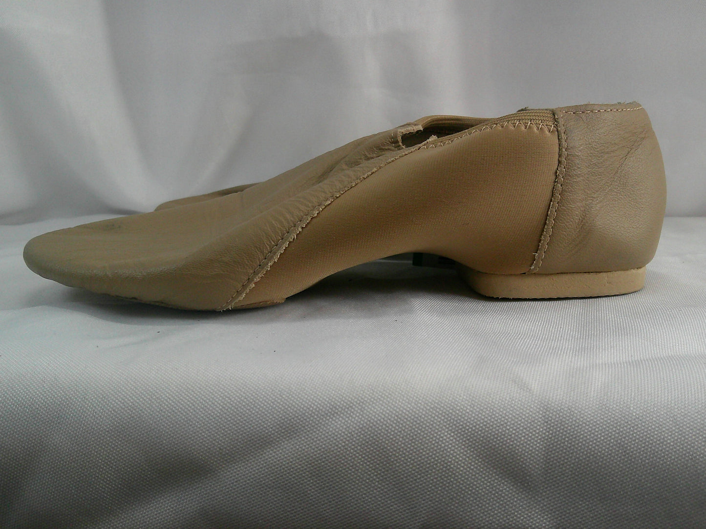 Pre-Owned Jazz Shoes So Danca JZ43 Tan Adult 7.5XW Pull On Leather Split Sole