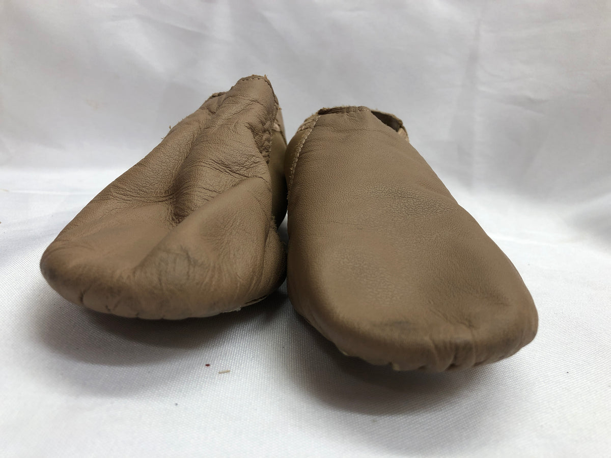 Pre-Owned Jazz Shoes So Danca 13.5M Child JZ43 Tan Pull On Leather Split Sole