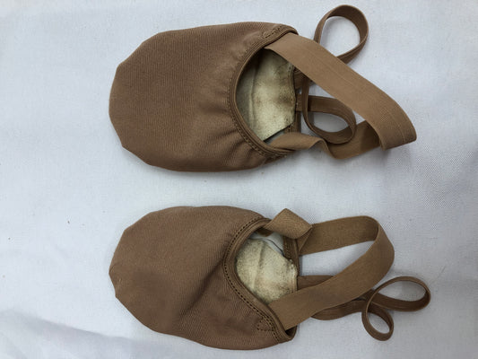 Pre-Owned Contemporary Shoes Small Dark Tan DanzNMotion Turner Stretch Canvas