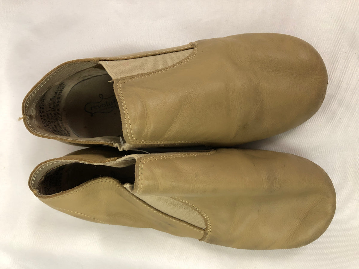 Pre-Owned Jazz Shoes Revolution Adult 2M Slip On Leather Split Sole