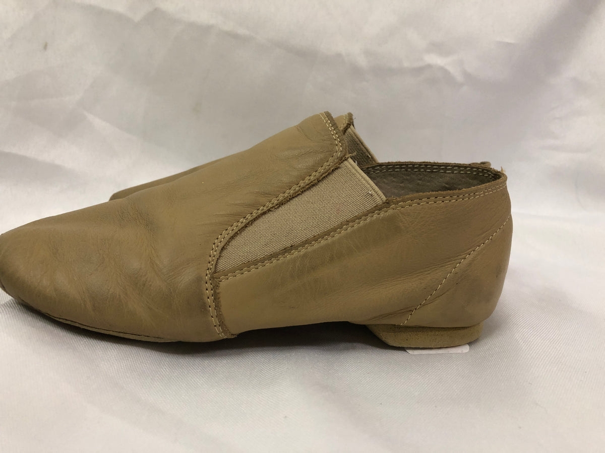 Pre-Owned Jazz Shoes Revolution Adult 2M Slip On Leather Split Sole