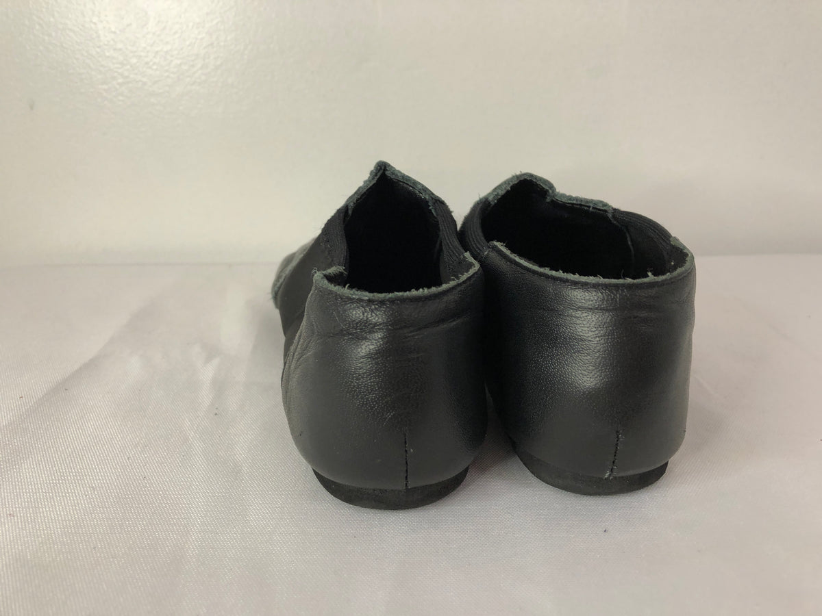 Pre-Owned Jazz Shoes DanzNMotion Youth 5.5M Stretch Leather Pull On Split Sole
