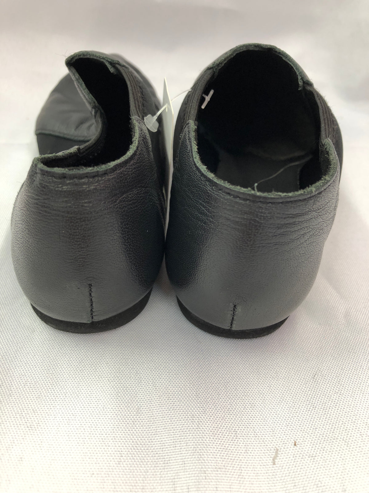 Pre-Owned Jazz Shoes DanzNMotion Youth 5M Stretch Leather Pull On Split Sole