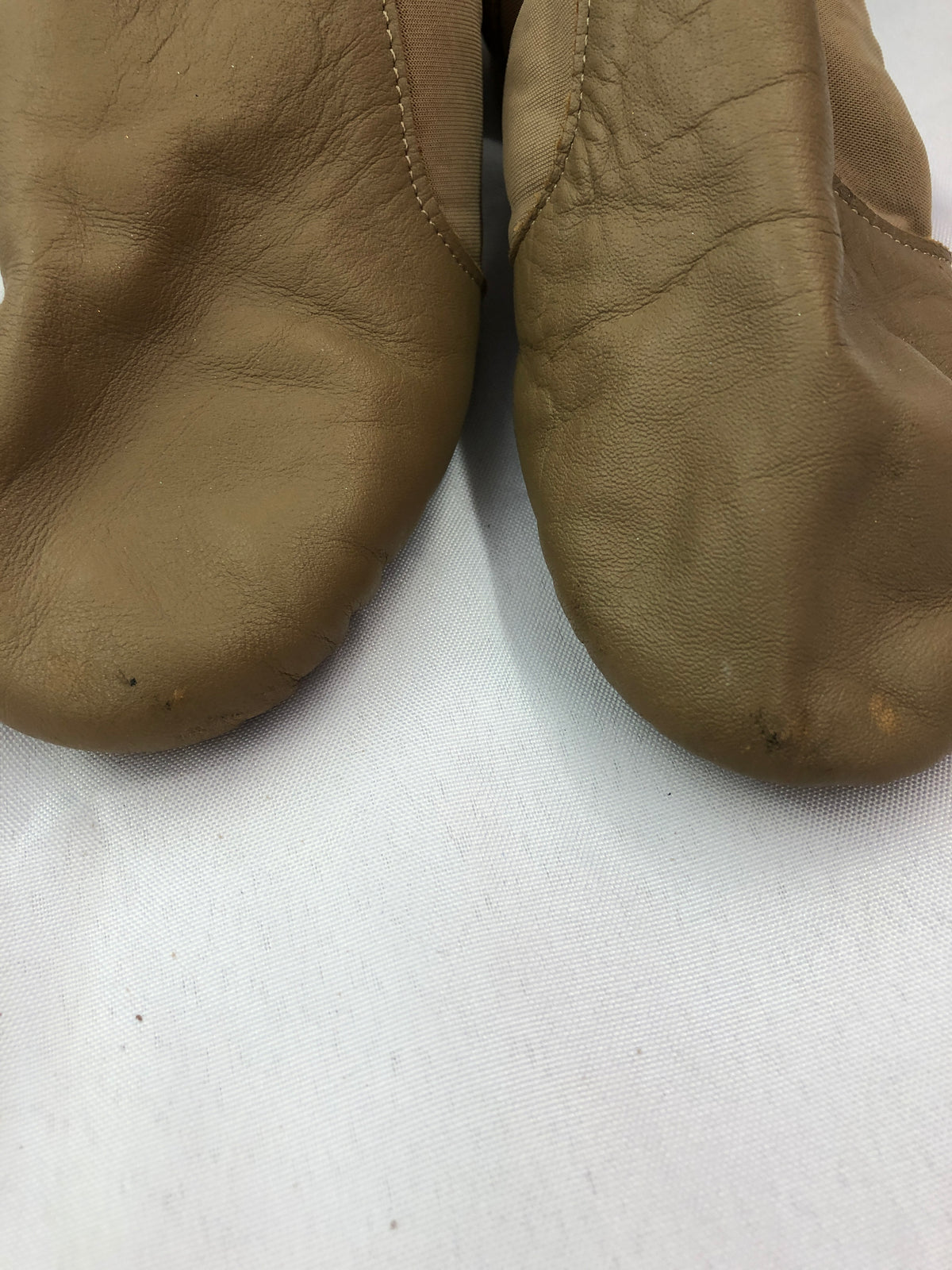 Pre-Owned Jazz Shoes Danz N Motion Tan 9158 Adult 8.5M Slip On Stretch Side