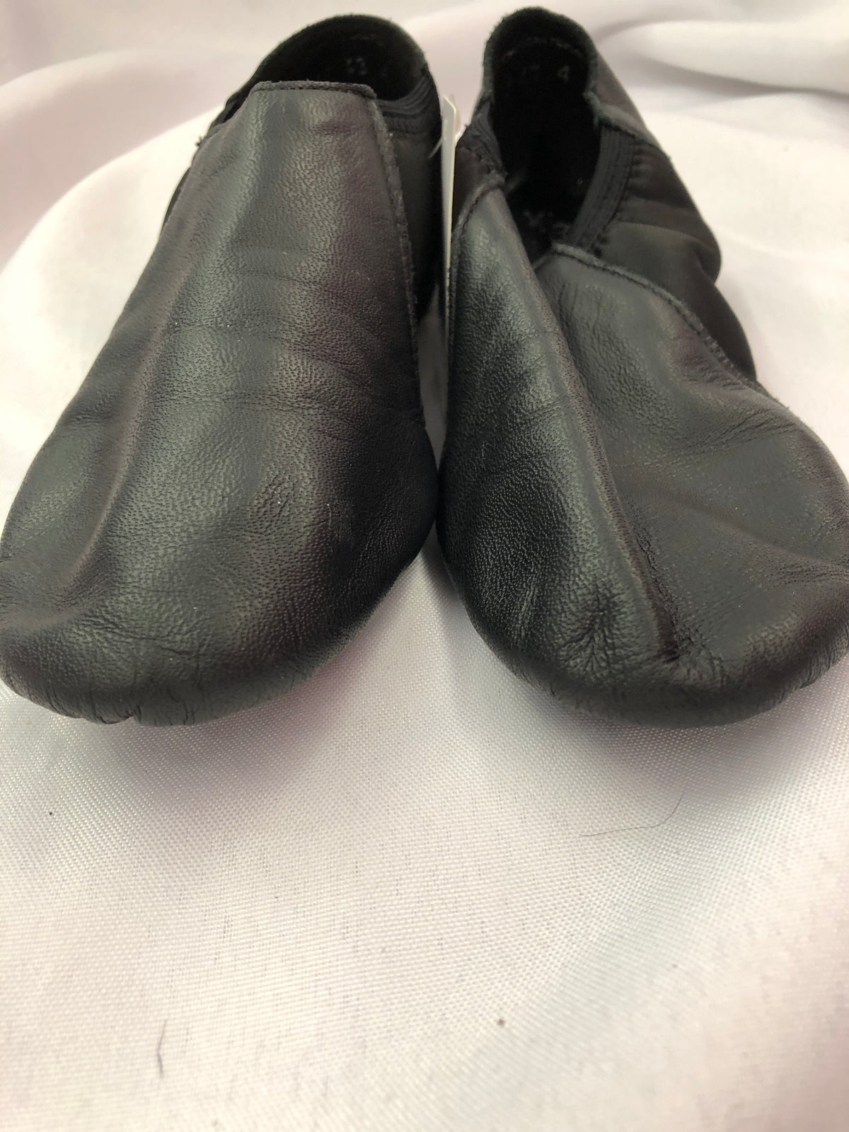 Pre-Owned Jazz Shoes So Danca 4M Youth JZ43 Black Pull On Leather Split Sole