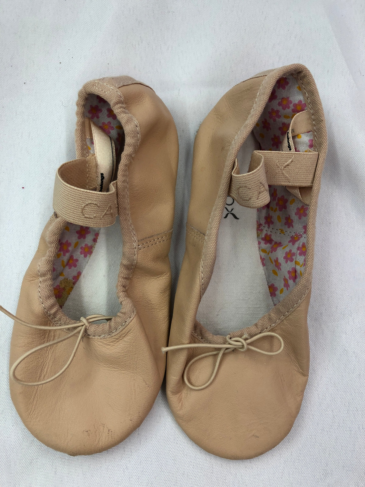 Pre-Owned Ballet Shoes Pink Capezio 205C Daisy Child 12M Leather Strap Full Sole