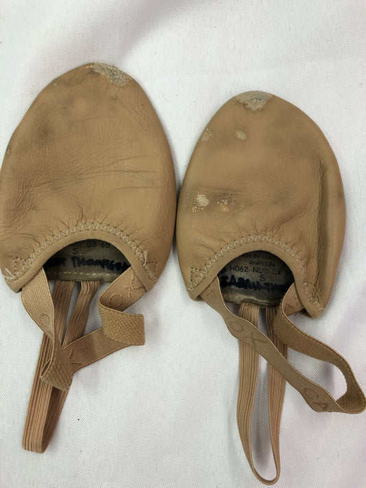 Pre-Owned Contemporary Shoes Capezio Adult Small Tan Turners Leather Elastic