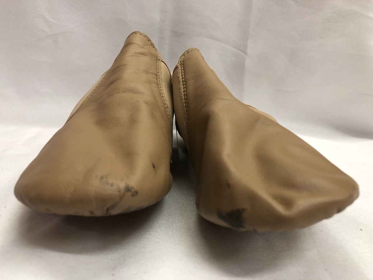 Pre-Owned Jazz Shoes Capezio 7.5M Adult Side Elastic Leather Slip On Split Sole