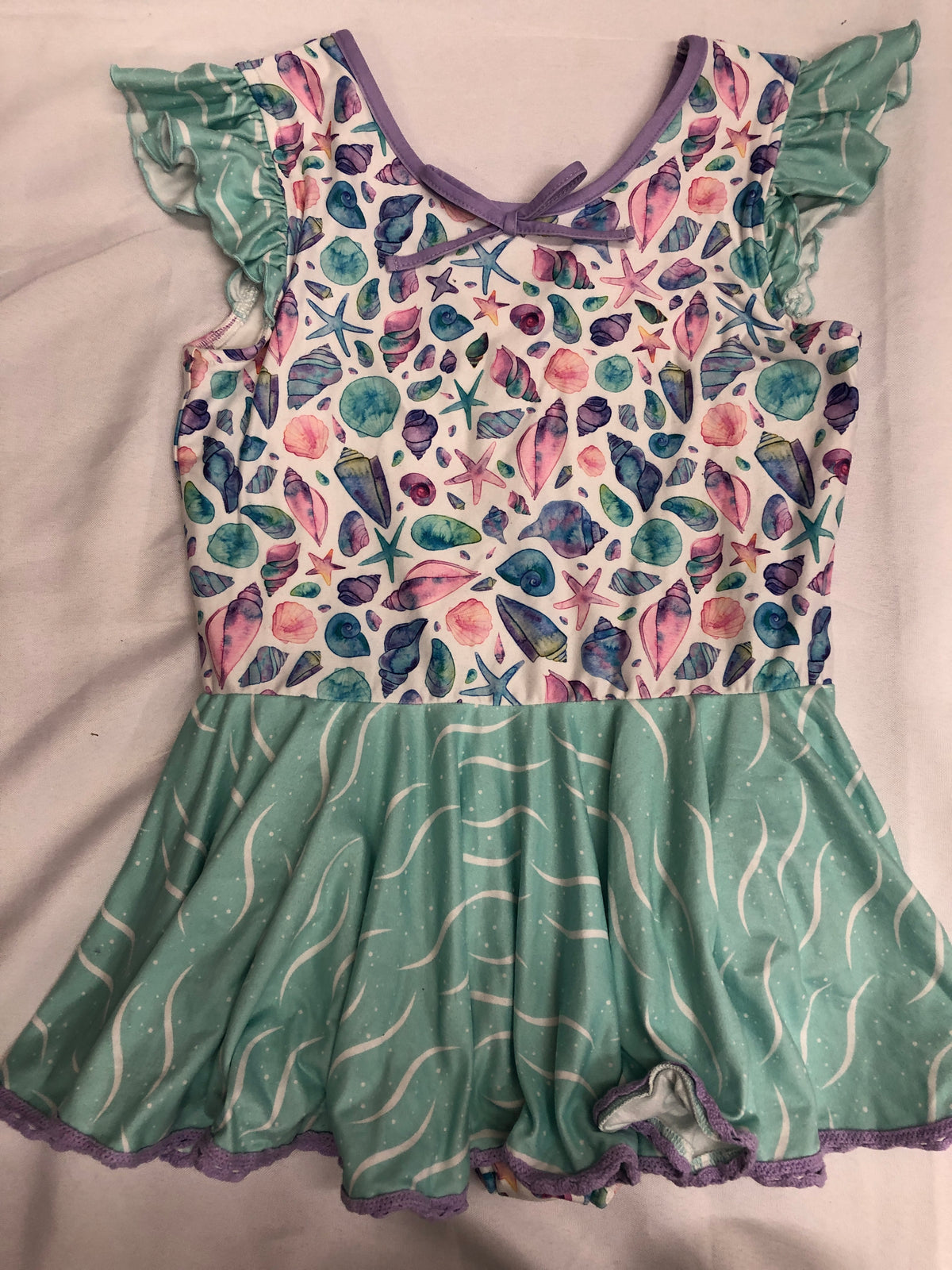 Pre-Owned Leotard Dress Seaside Shells Beach Theme Cheeky Plum Large Child 10Y Ballet Tap