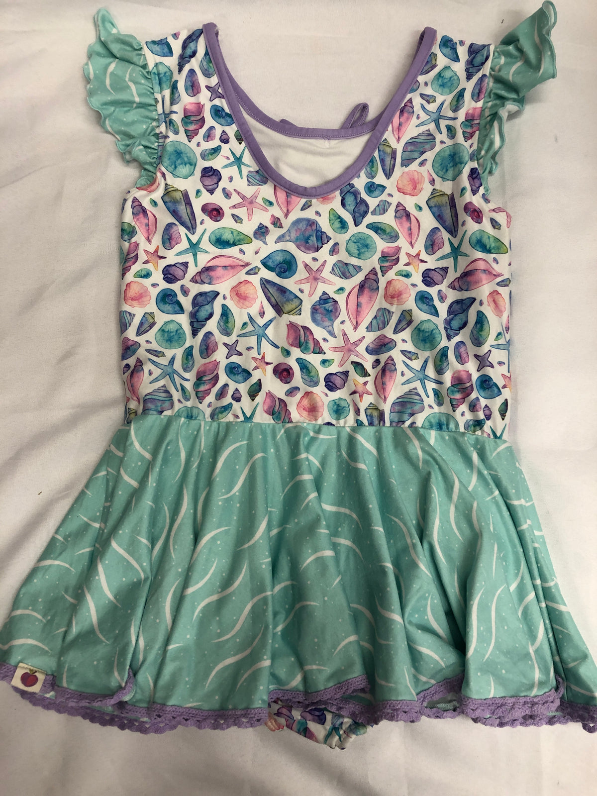 Pre-Owned Leotard Dress Seaside Shells Beach Theme Cheeky Plum Large Child 10Y Ballet Tap