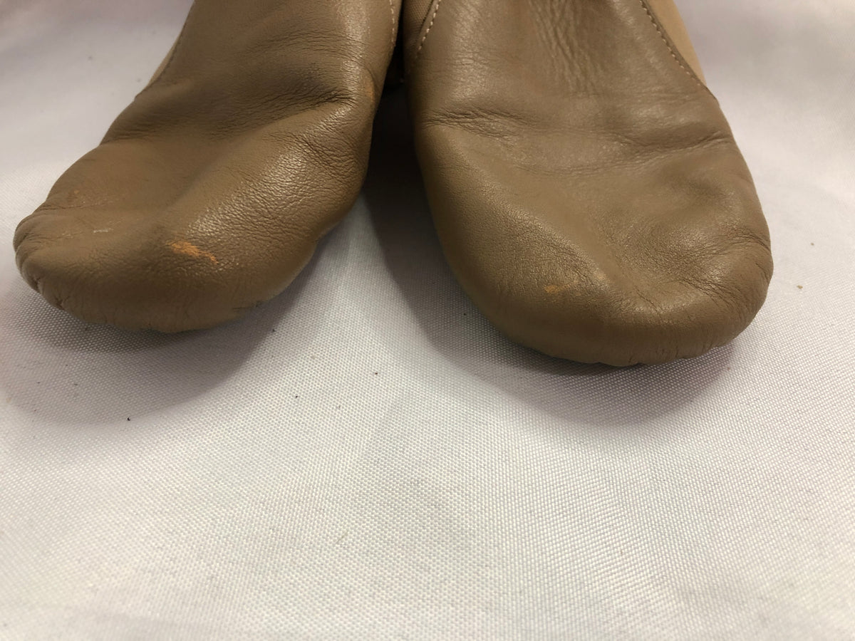 Pre-Owned Jazz Shoes Danz N Motion Tan 9158 Adult 6.5M Slip On Stretch Side