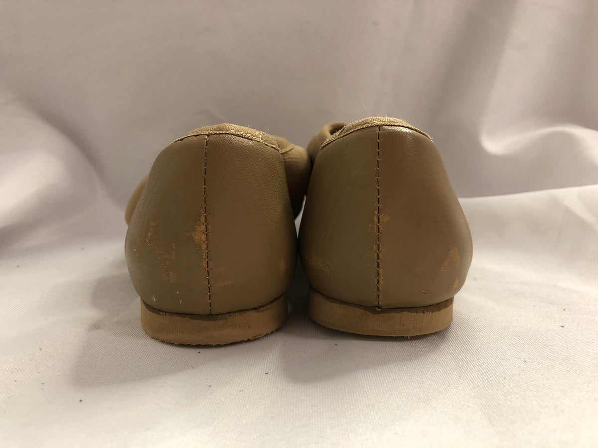 Pre-Owned Jazz Shoes Danz N Motion Tan 9158 Adult 6.5M Slip On Stretch Side