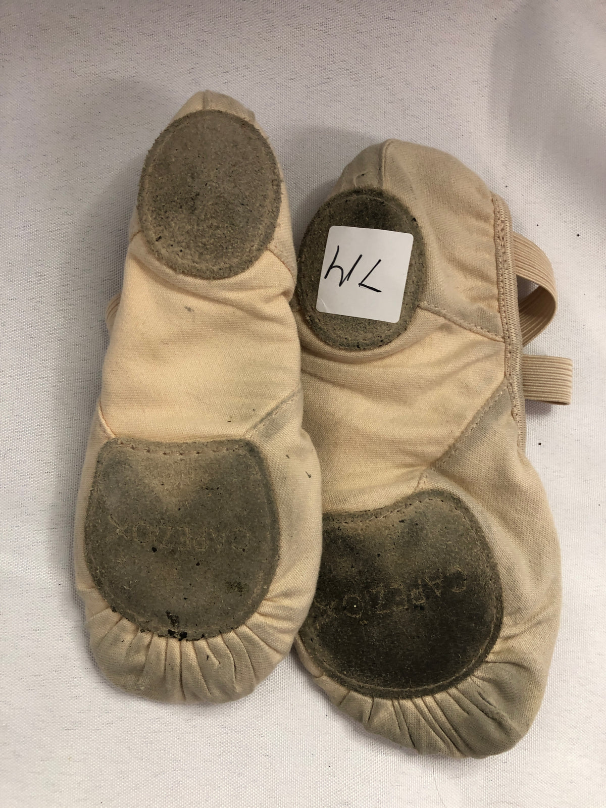 Pre-Owned Ballet Shoes Capezio Child 7M No Drawstring Canvas Crossing Straps Split Sole