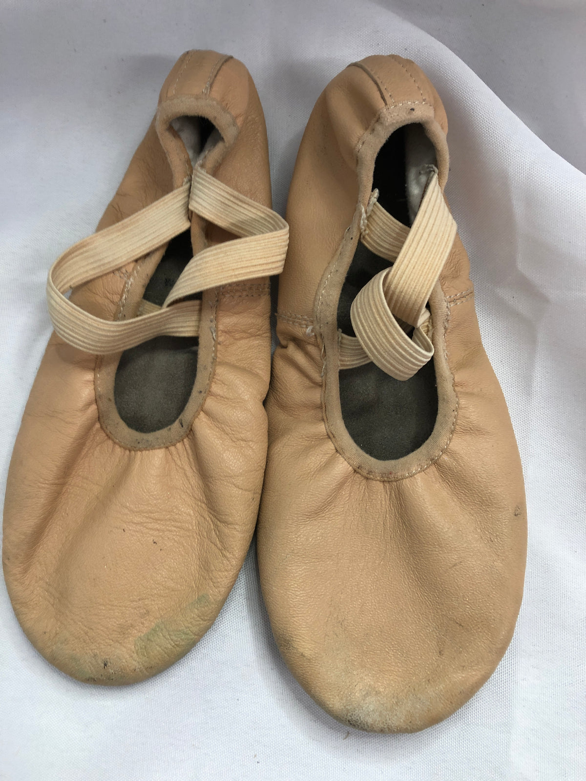 Pre-Owned Ballet Shoes DUX Dance Adult 6M Man Made Split Sole