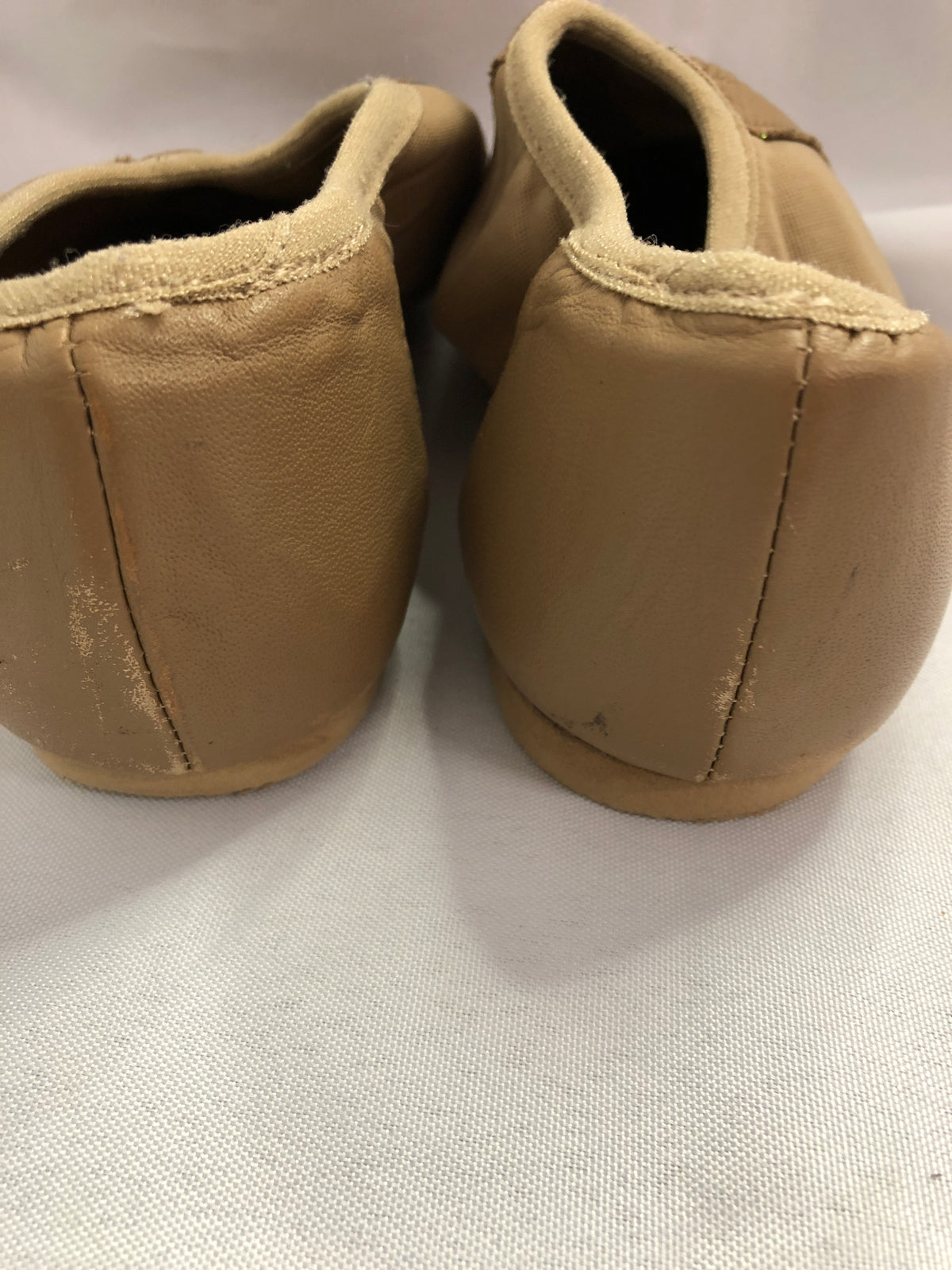 Pre-Owned Jazz Shoes Danz N Motion Tan 9158 Adult 7M Slip On Stretch Side