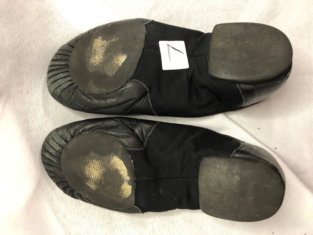 Pre-Owned Jazz Shoes DanzNMotion Adult 7M Stretch Leather Pull On Split Sole