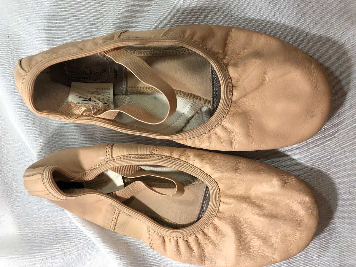 Pre-Owned Ballet Shoes Revolution 150 Pink Adult 7M Leather Split Sole Stretch