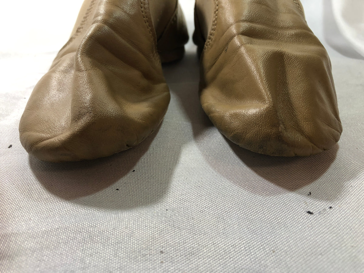Pre-Owned Jazz Shoes Dance Class Girls 6M Adult Slip On Leather Split Sole