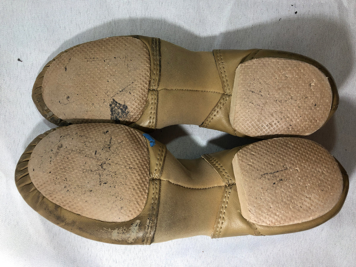 Pre-Owned Jazz Shoes Dance Class Girls 6M Adult Slip On Leather Split Sole
