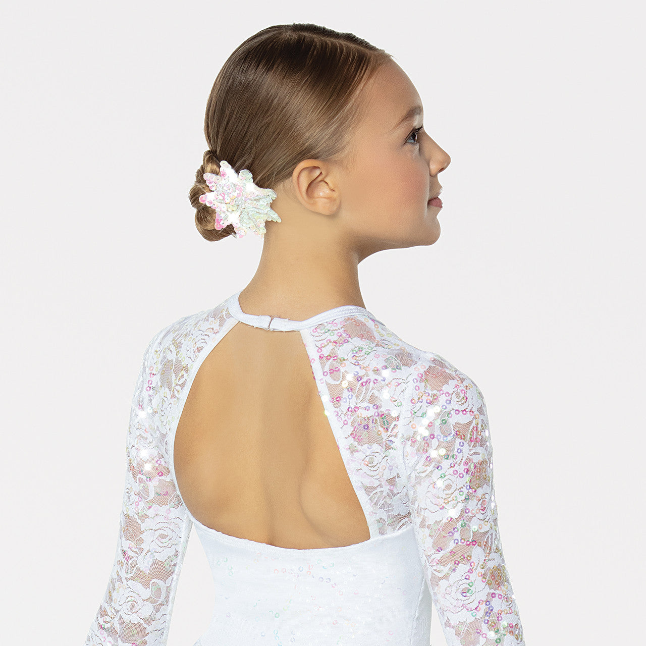 Pre-Owned Costume XS Child White Revolution RC21556 Ballet Lyrical Contemporary Lace Sequin Rhinestones