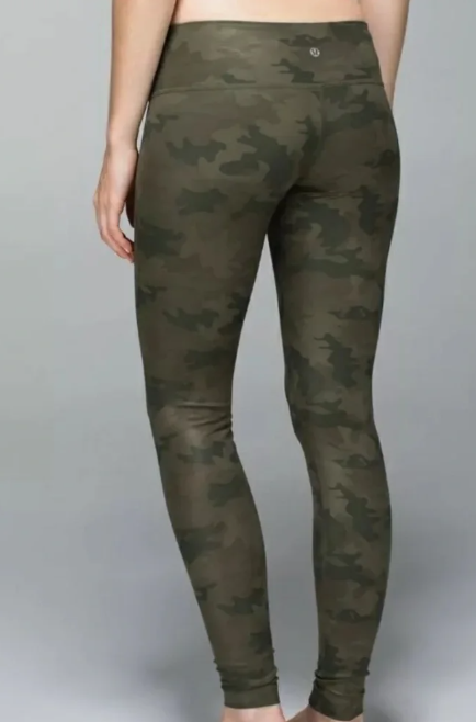 Pre-Owned Leggings Lululemon Camo XS Adult 4 Tap Ballet