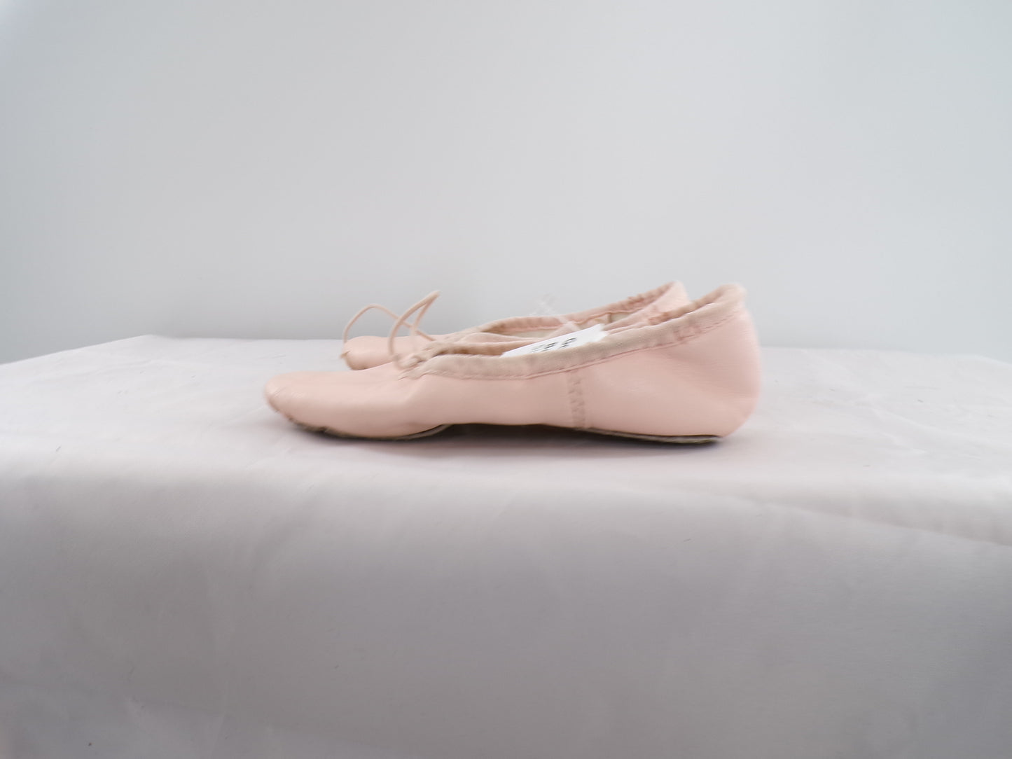 Pre-Owned Ballet Shoes Freestyle Toddler 10M Tie Drawstring Leather Single Strap Full Sole