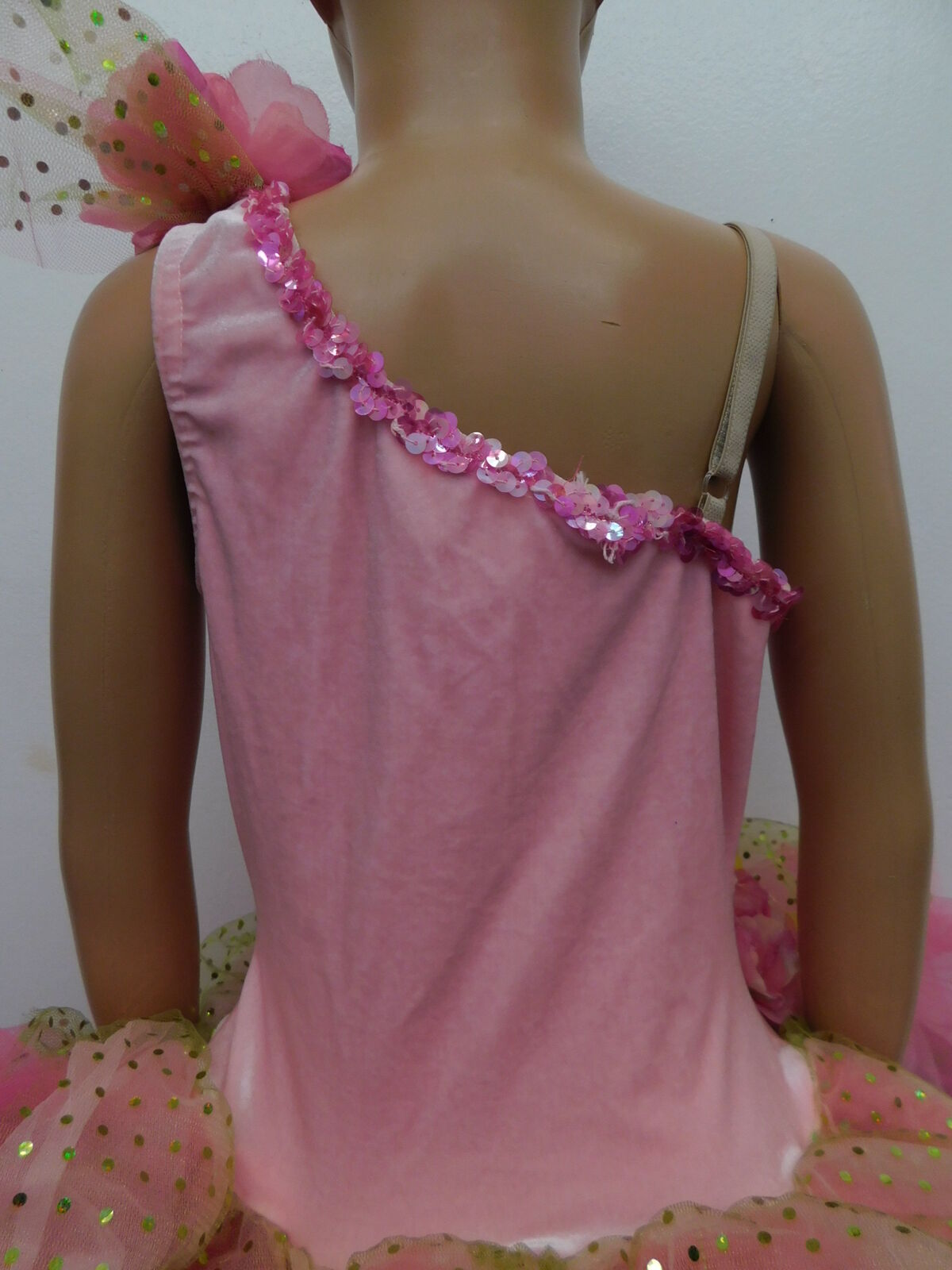 Pre-Owned Costume AWCT  15937 Intermediate Child Light Pink  Ballet