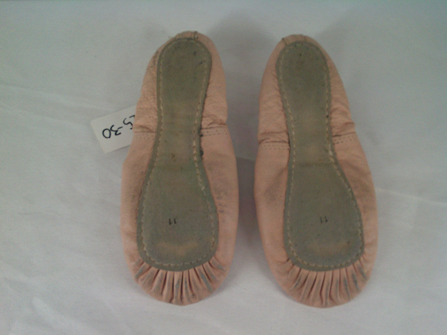 Pre-Owned Ballet Shoes Theatricals Kids 12M Pull On Leather Single Strap Split Sole