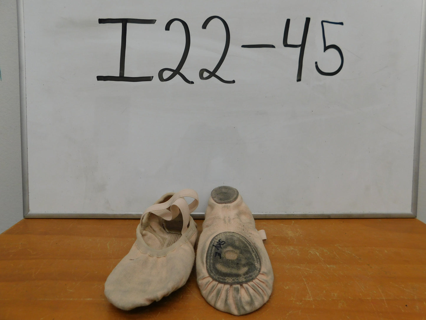Pre-Owned Ballet Shoes Stelle Little Kid 12M  Canvas  Split Sole