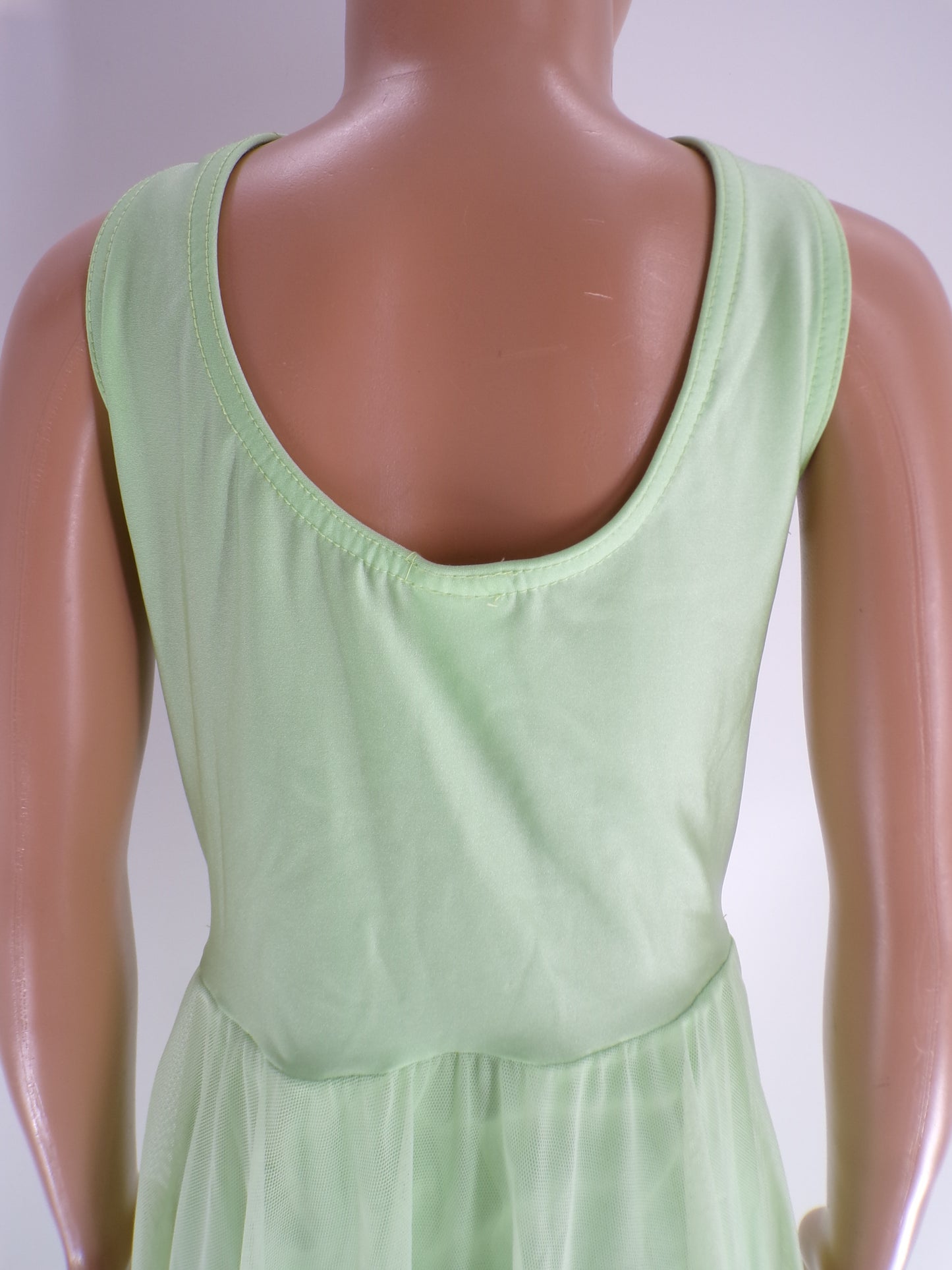 Pre-Owned Costume Wish Come True  20570 6x-7 Child Mint Green  Contemporary Rhinestone