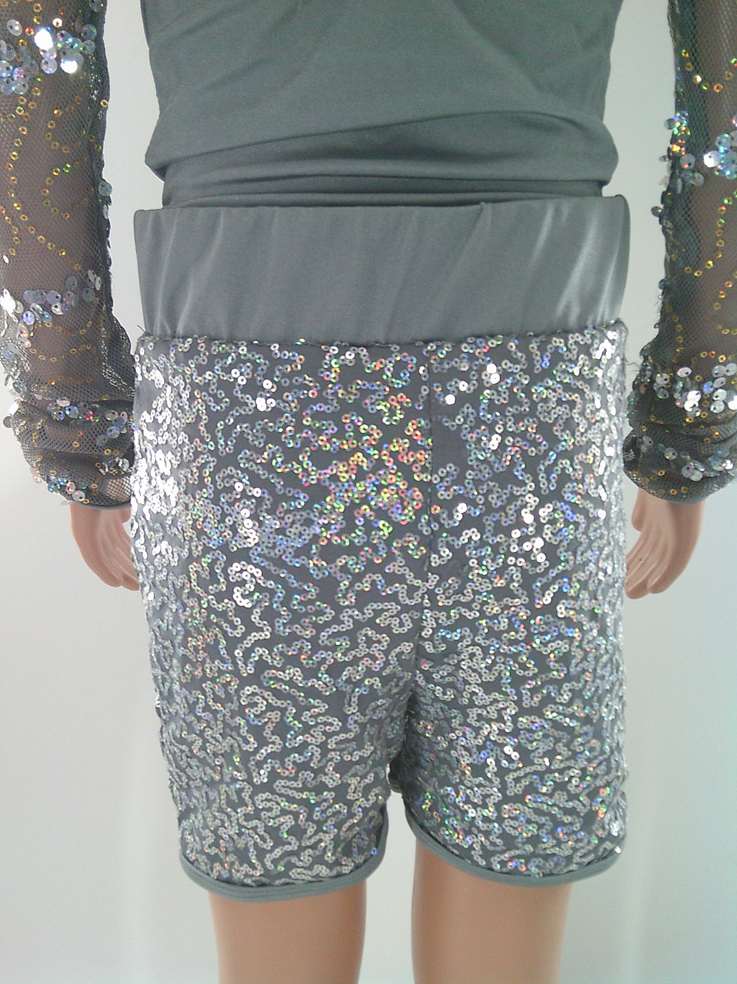 Pre-Owned Costume Revolution  RC22843 Medium Child Silver  Jazz Sequins