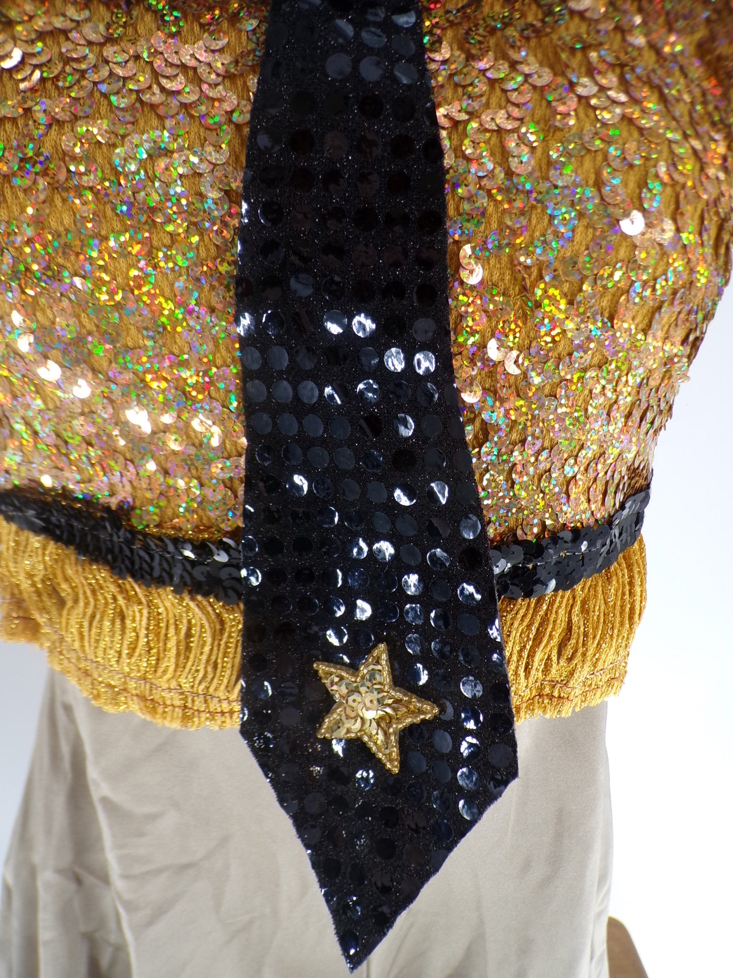 Pre-Owned Costume Weissman  540A Medium Adult Gold  Jazz Sequin Bugle Boy