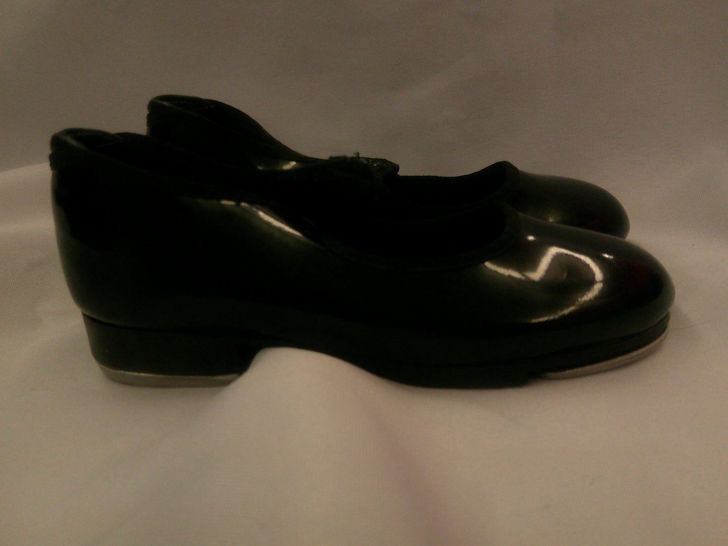 Pre-Owned Tap Shoes Capezio Toddler 9M Tyette Man Made Elastic Student