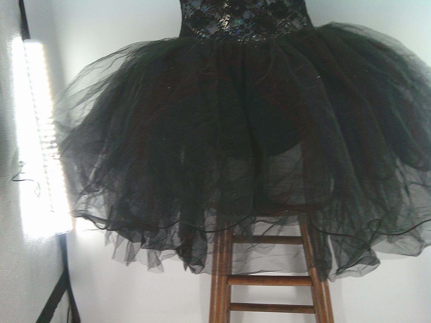 Pre-Owned Costume Curtain Call  C240 Medium Adult  Black  Lace Ballet  Rhinestones