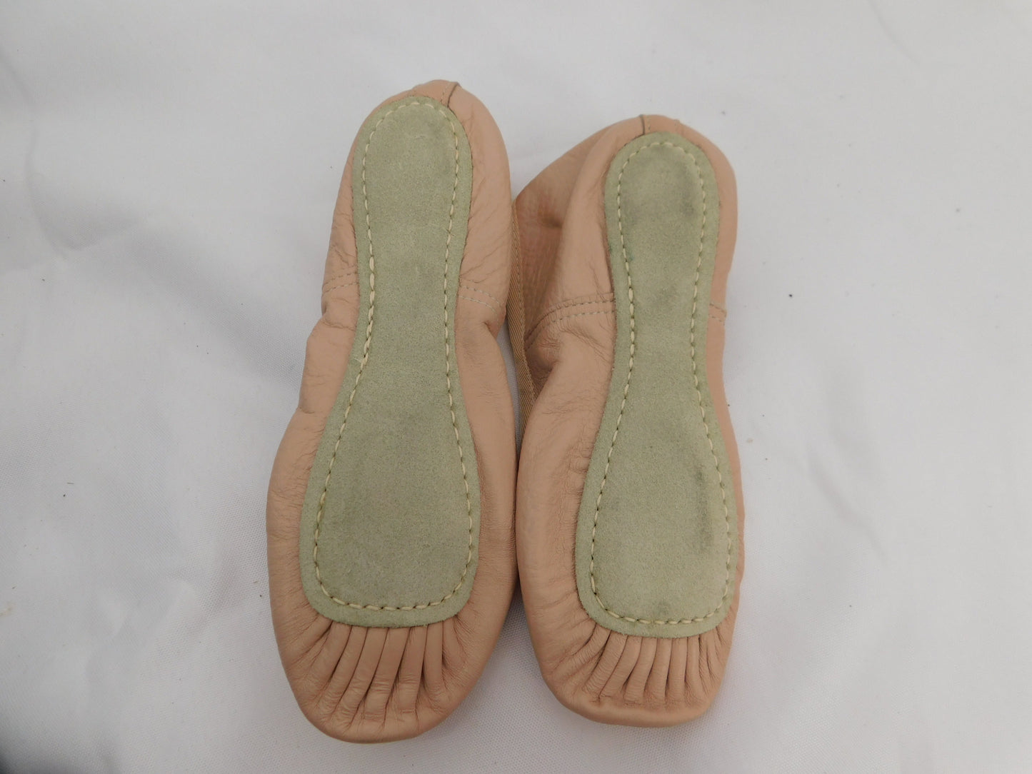 Pre-Owned Ballet Shoes Capezio Big Kid 2C Tie Drawstring Leather Single Strap Full Sole