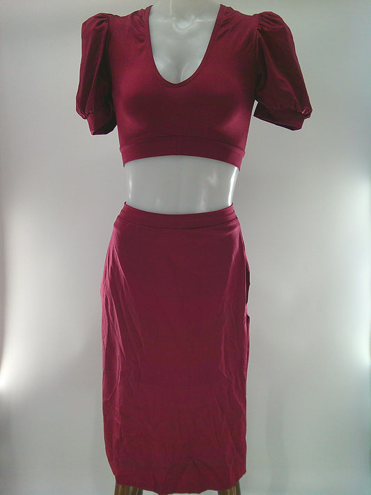 Pre-Owned Costume Kelle   XS Adult Burgundy Puffy Sleeves Lyrical