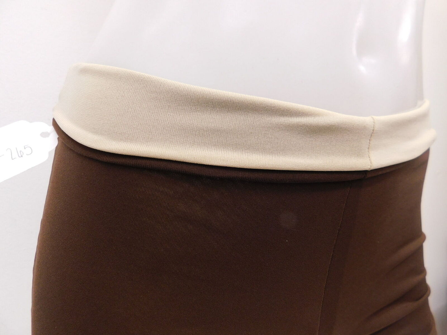 Pre-Owned Shorts Unbranded   Small Adult Tan  Jazz