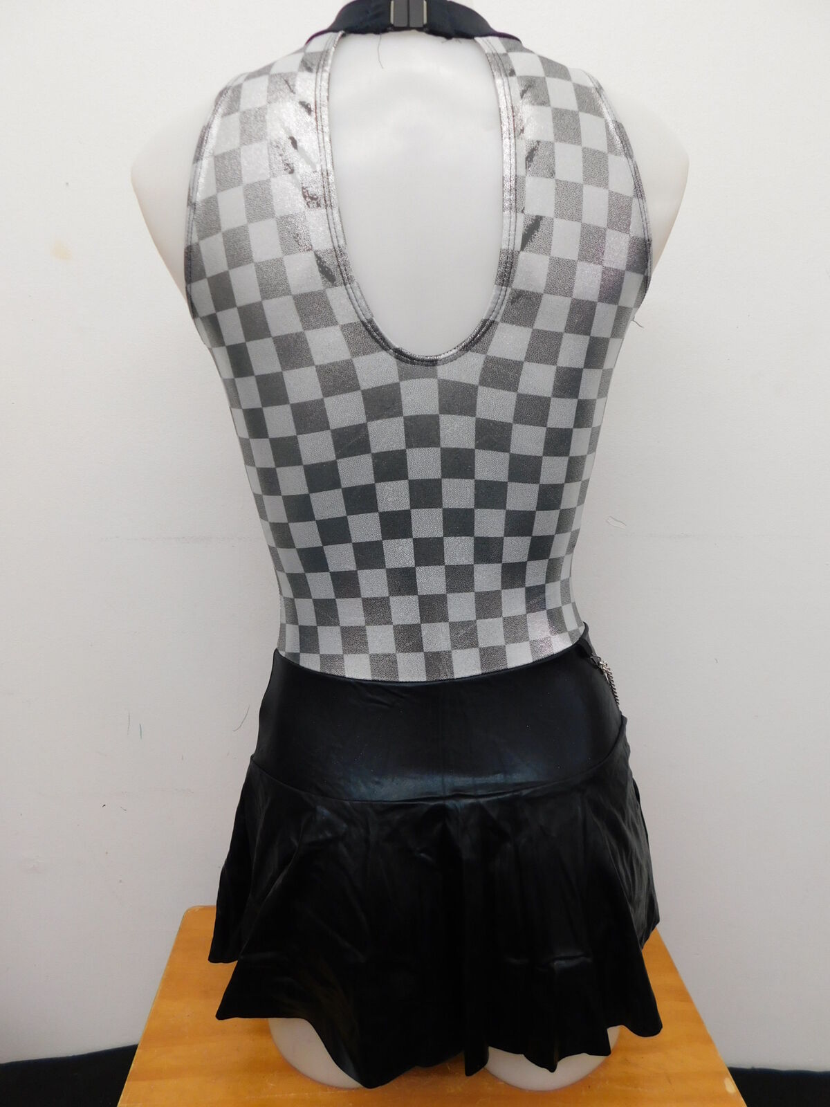 Pre-Owned Costume Dansco   Large Child Red  Jazz
