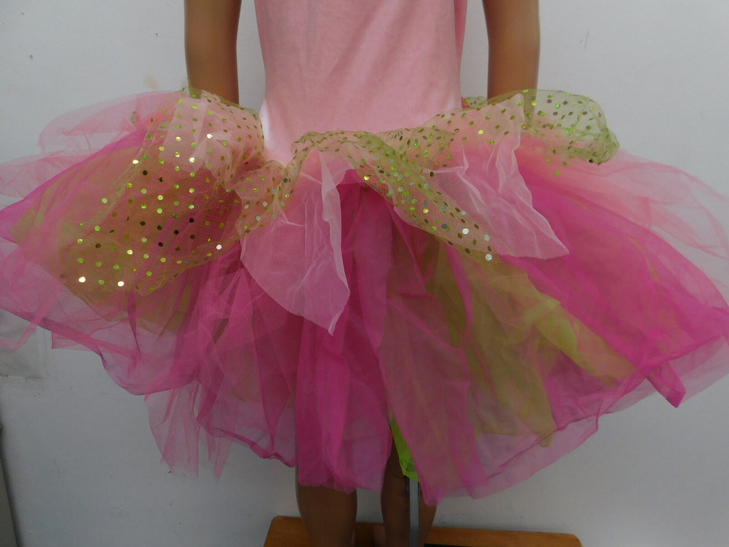 Pre-Owned Costume AWCT  15937 Intermediate Child Light Pink  Ballet
