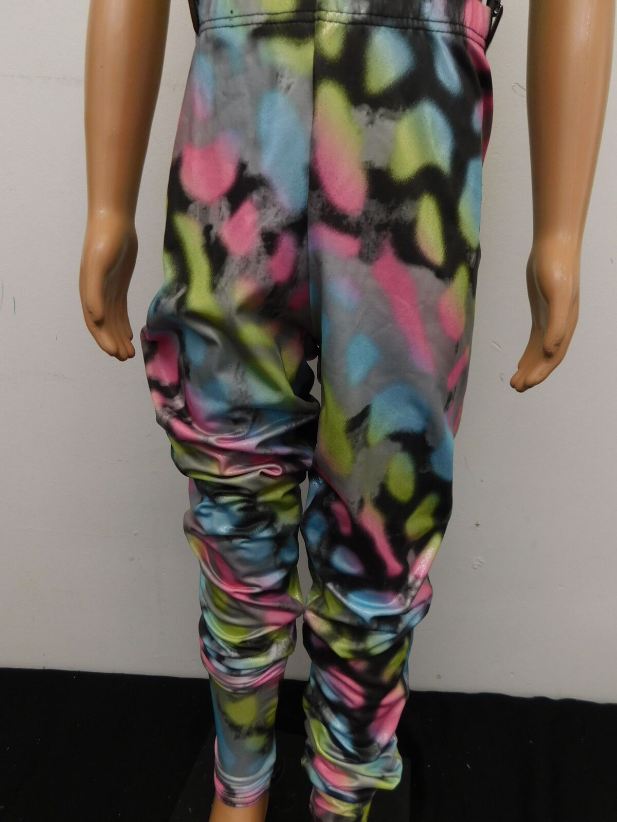 Pre-Owned Costume Weissman  7998 Large Child Colorful 2pc Jazz Hip Hop Tap Sequin