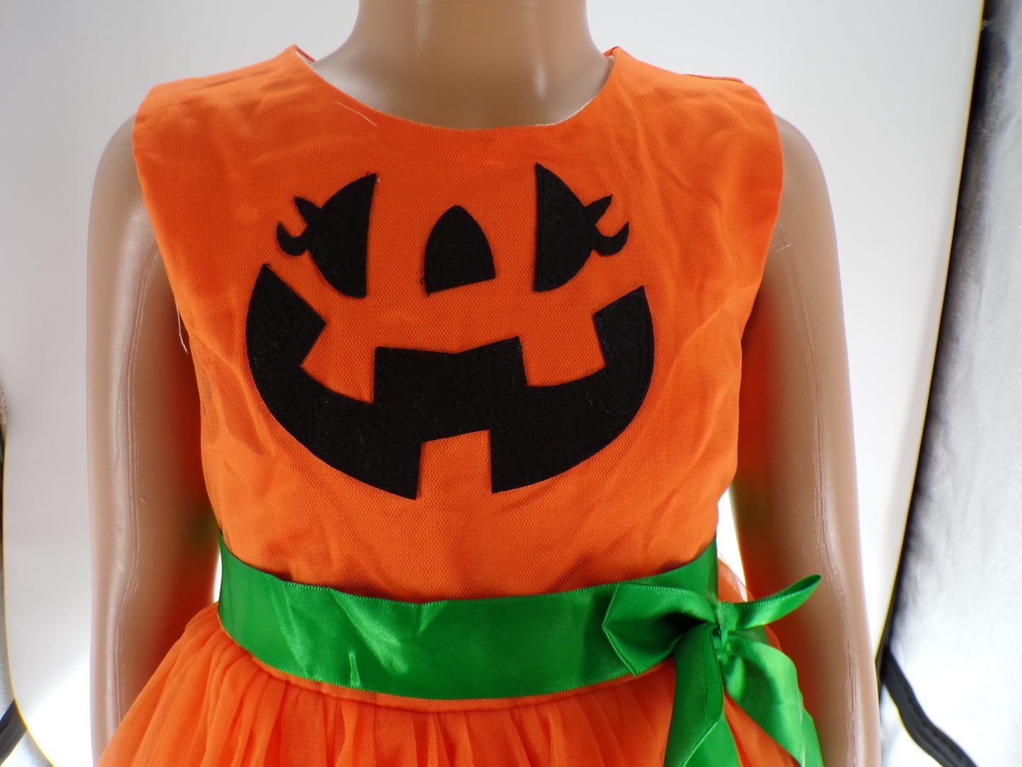 Pre-Owned Costume Ibtom   Medium Child Orange  Jazz