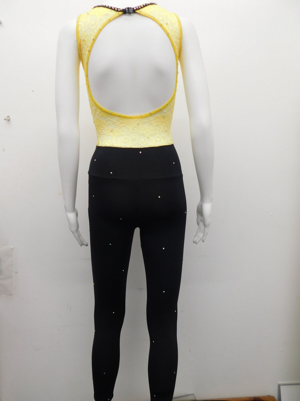 Pre-Owned Costume Unbranded   Large Child Yellow Jumpsuit Jazz Rhinestones