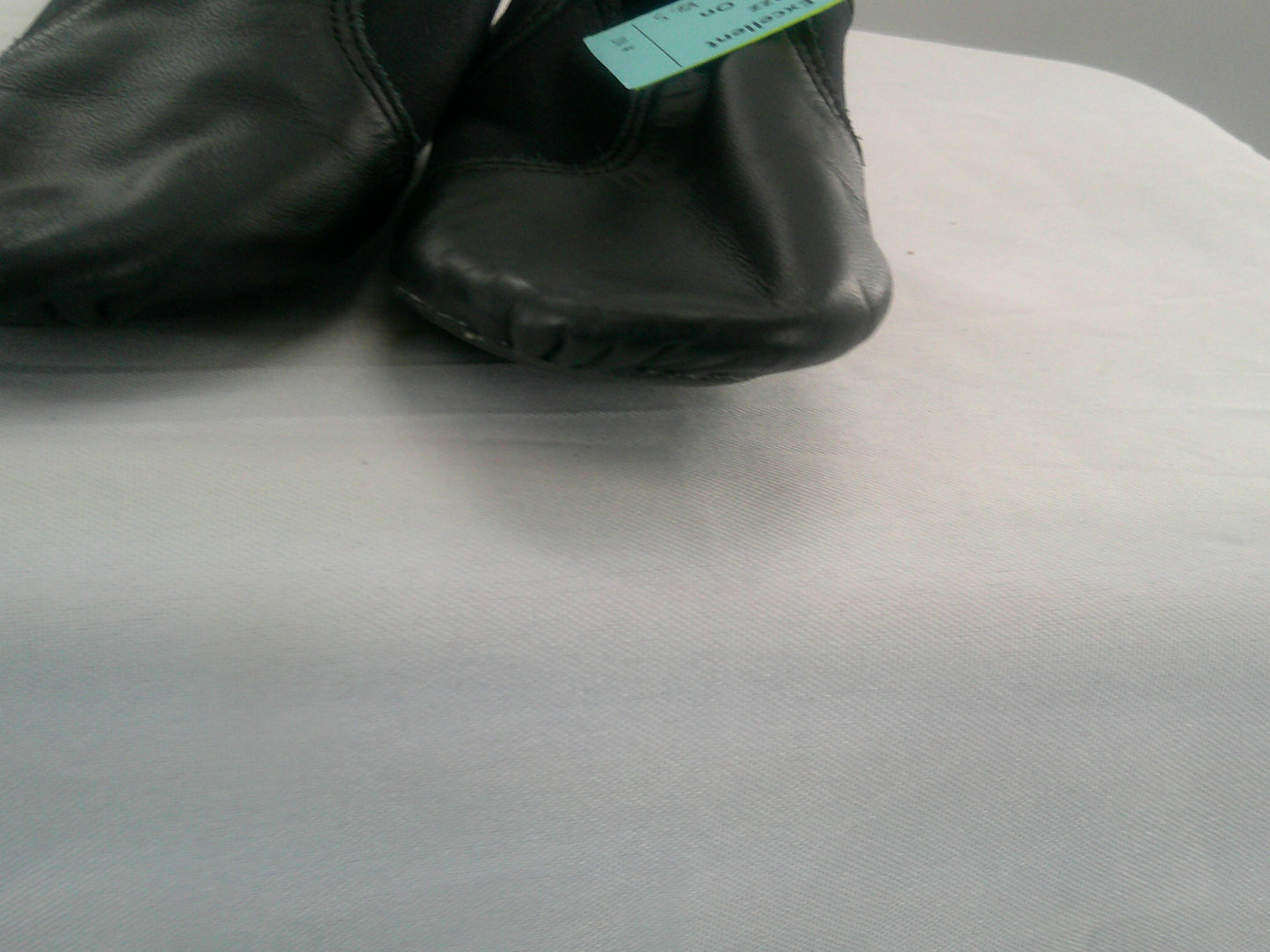 Pre-Owned Jazz Shoes Capezio Kids 10.5M Side Elastic Leather Slip On Split Sole
