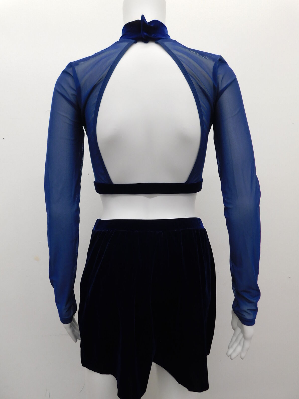 Pre-Owned Costume Weissman  V12240 XS Adult Blue 2 piece Contemporary Rhinestones